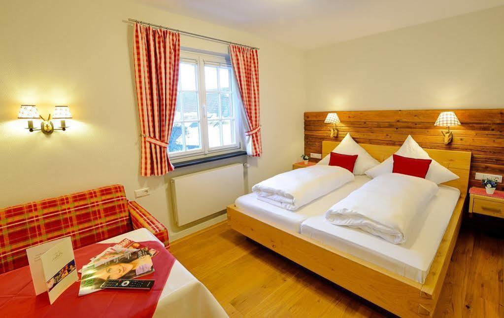 Hotel-Gasthof Adler Линдау Екстериор снимка